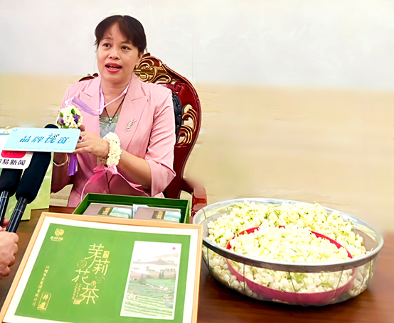 1760778543925312.png image.png